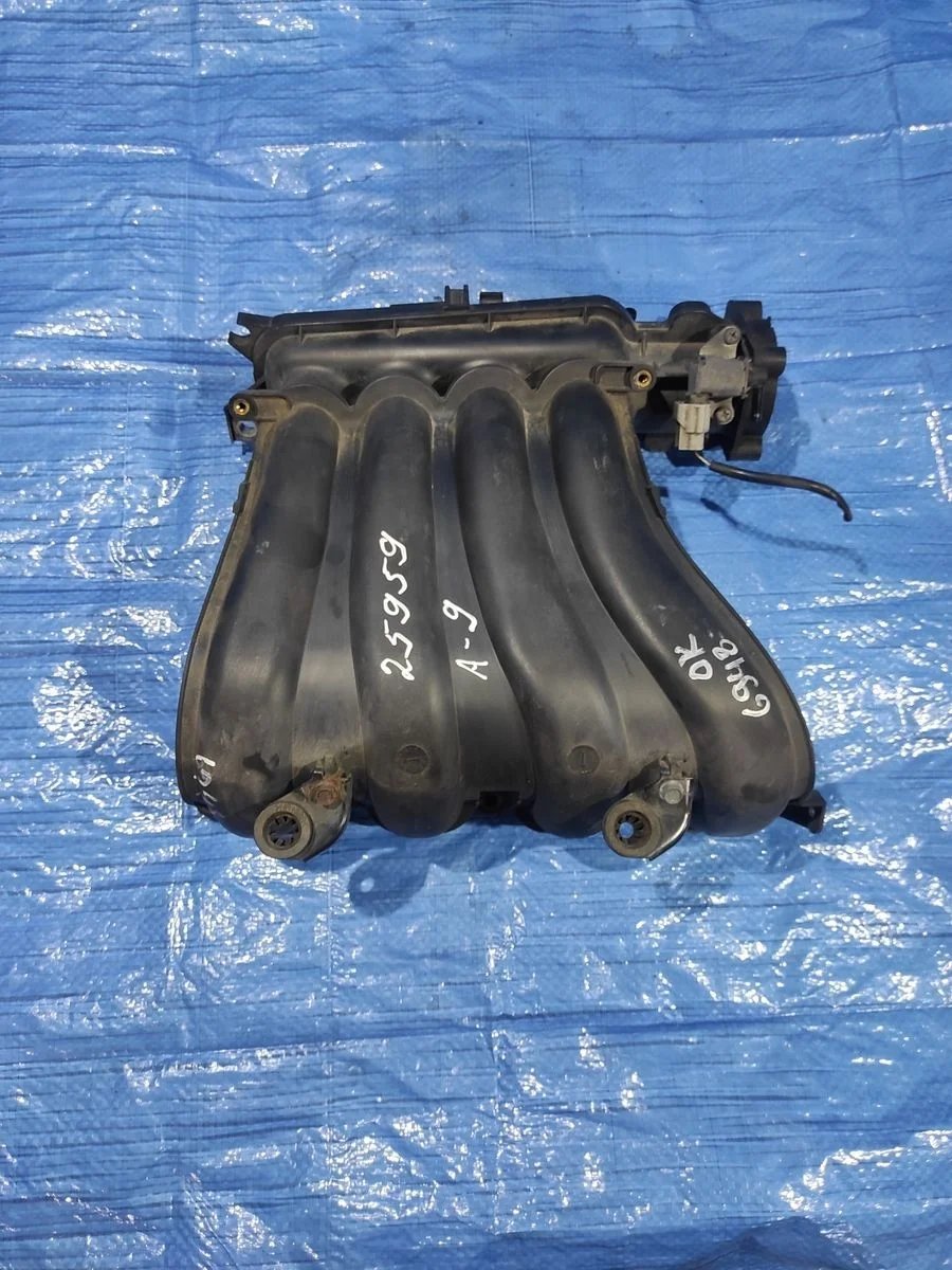 Коллектор впускной Nissan Qashqai I (2006—2010)