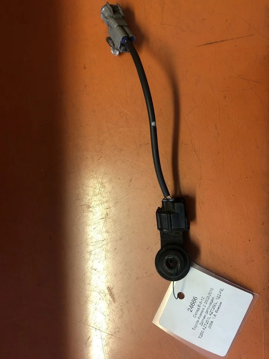 Датчик детонации Toyota Avensis T250 (2003—2006)