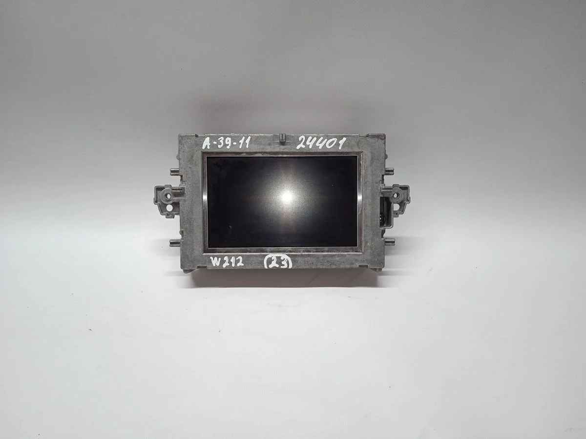 Дисплей информационный Mercedes-Benz E-класс W212/S212/C207/A207 (2009—2013)