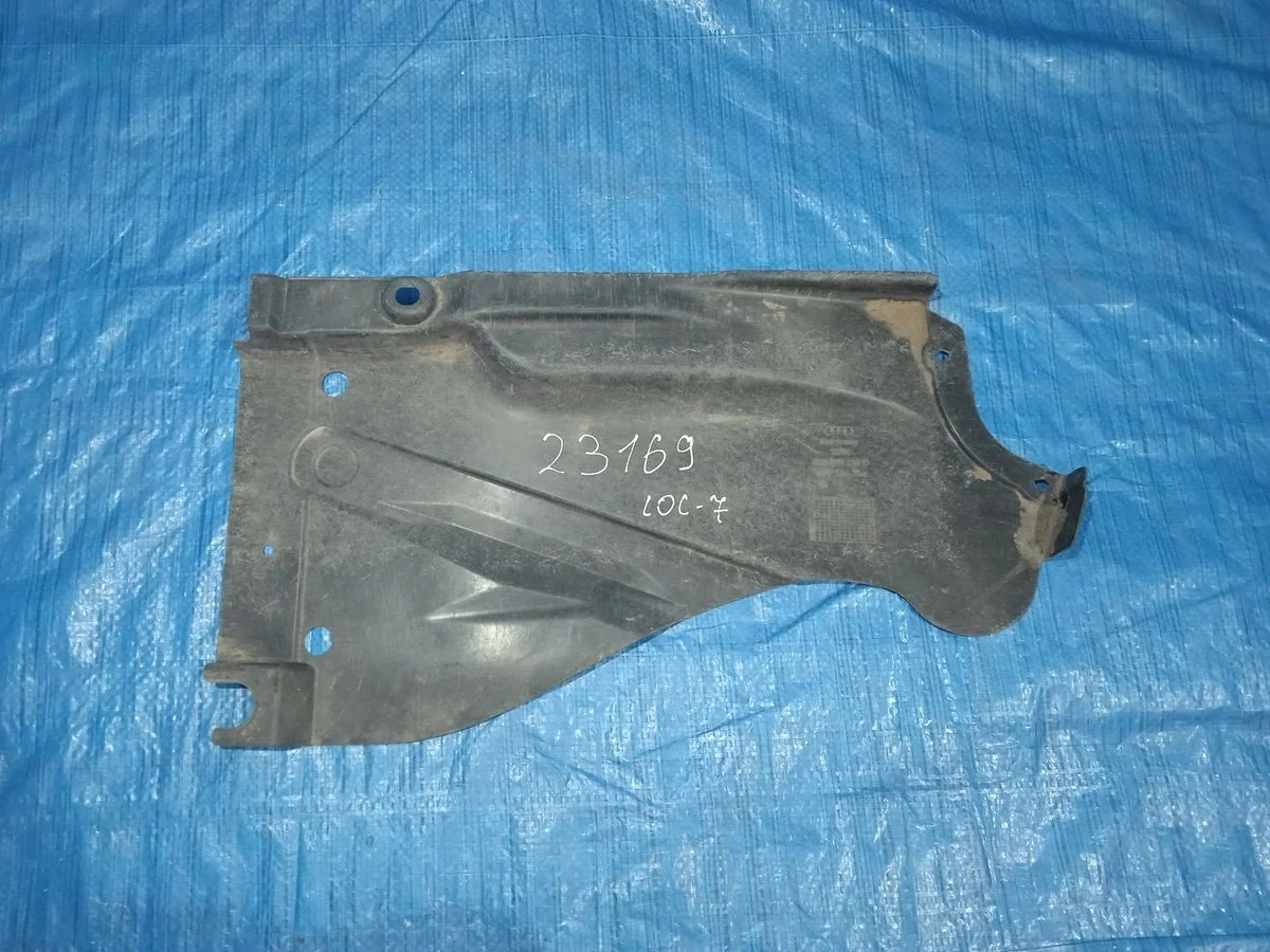 Защита днища правая Audi A4 B6 (2000—2006)