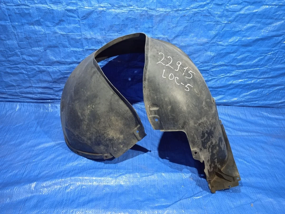 Подкрылок (локер) передний правый BMW 5 серия E39 (1995—2000)
