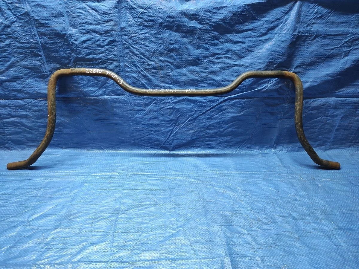 Стабилизатор передний Volkswagen Passat B3 (1988—1993)