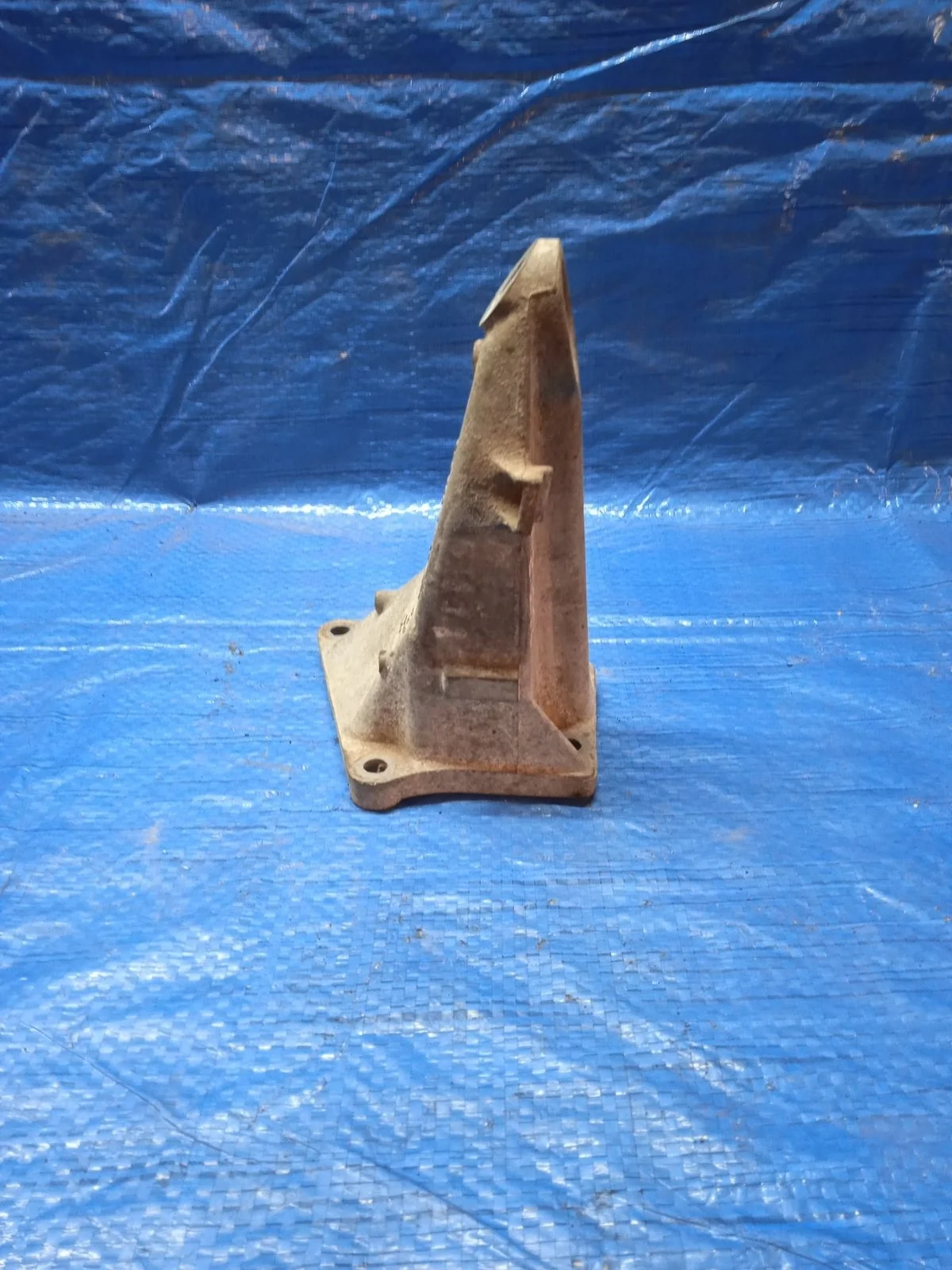 Кронштейн опоры двигателя BMW 3 серия E46 (1998—2003)