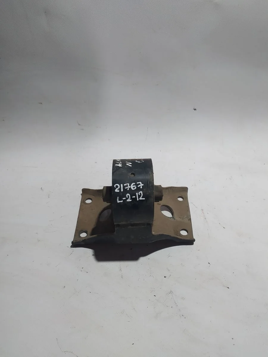 Опора ( подушка ) КПП Nissan Almera N16 рестайлинг (2002—2006)