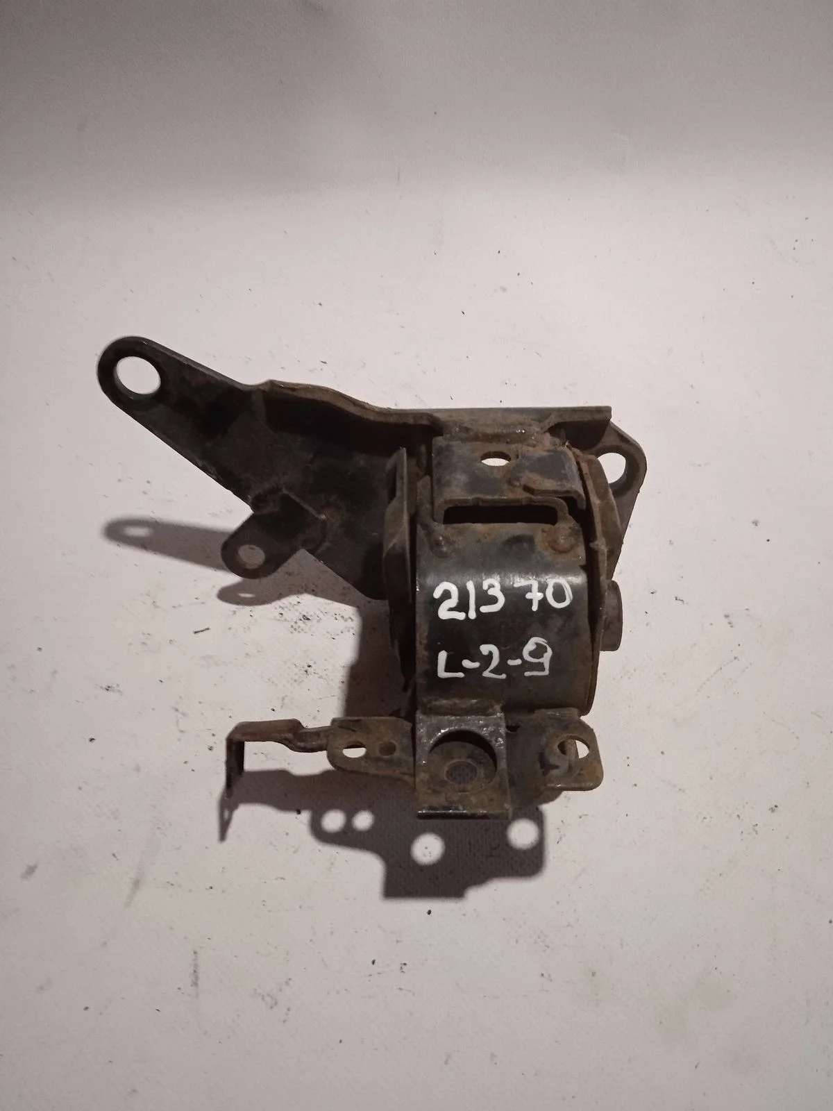 Опора ( подушка ) двигателя Toyota Avensis T250 (2003—2006)