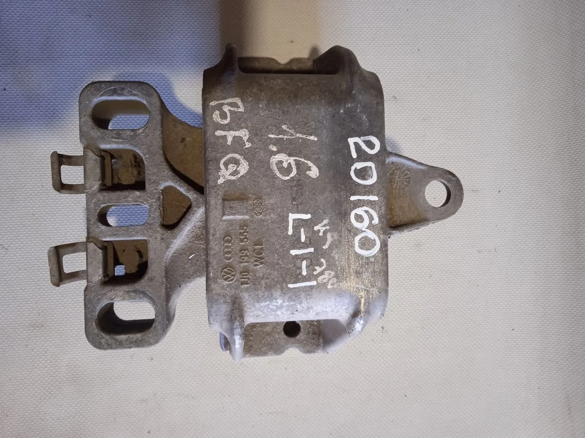 Опора ( подушка ) двигателя Skoda Octavia I рестайлинг (2000—2011)