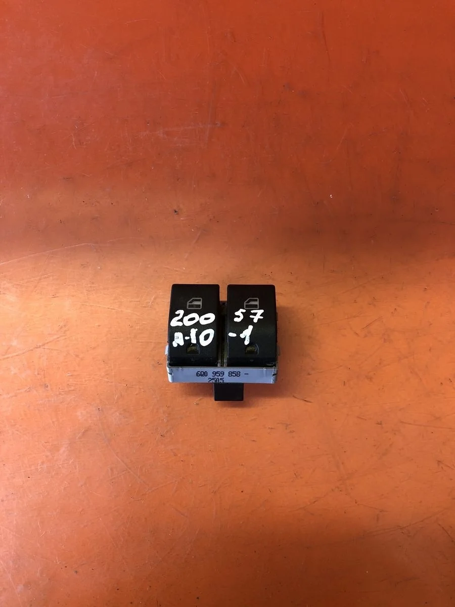 Блок управления стеклоподъемниками Volkswagen Polo IV (2001—2005)