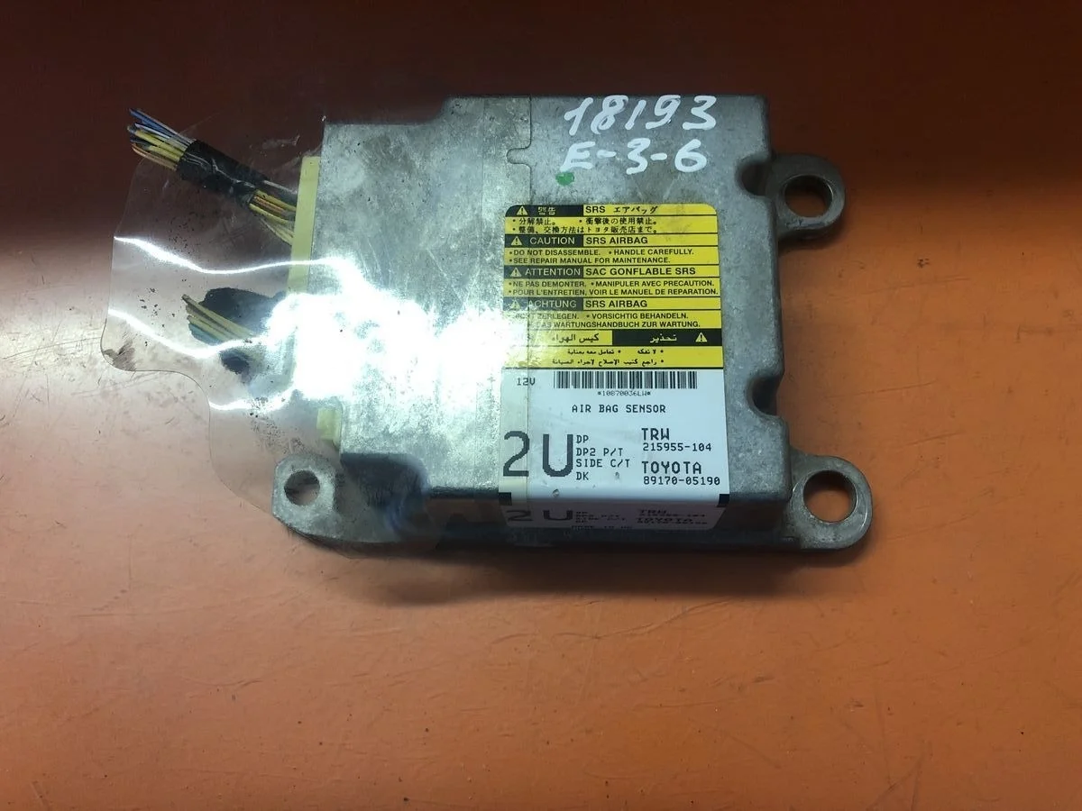 Блок управления AIR BAG Toyota Avensis T250 рестайлинг (2006—2009)