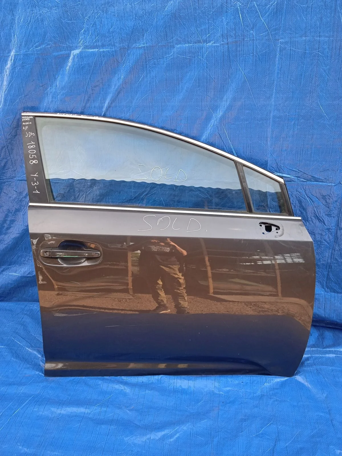 Дверь передняя правая Toyota Avensis T270 (2008—2011)