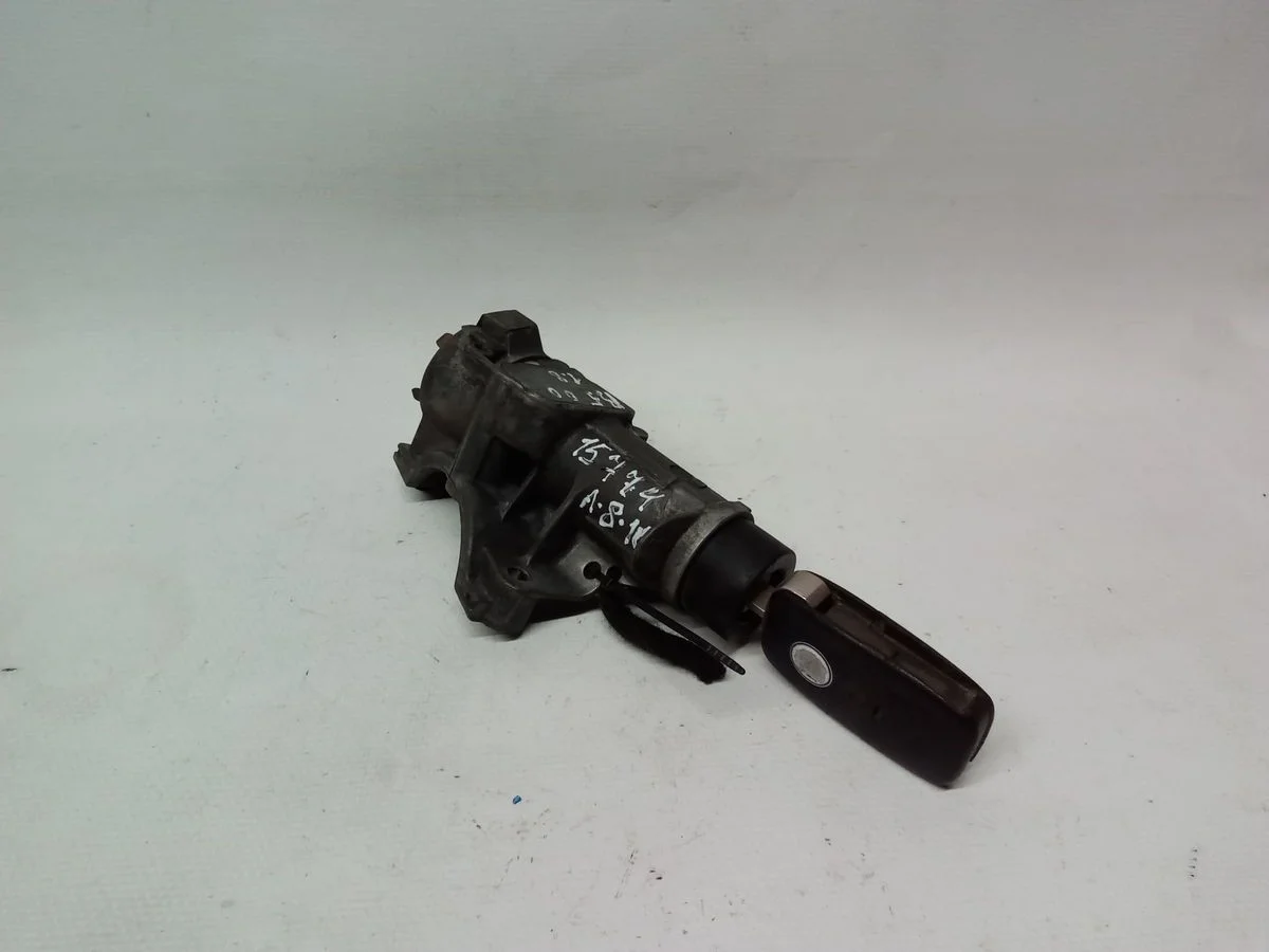 Замок зажигания Volkswagen Passat B5 рестайлинг (2000—2005)