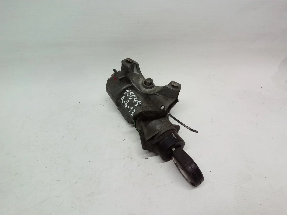 Замок зажигания Volkswagen Passat B5 (1996—2001)