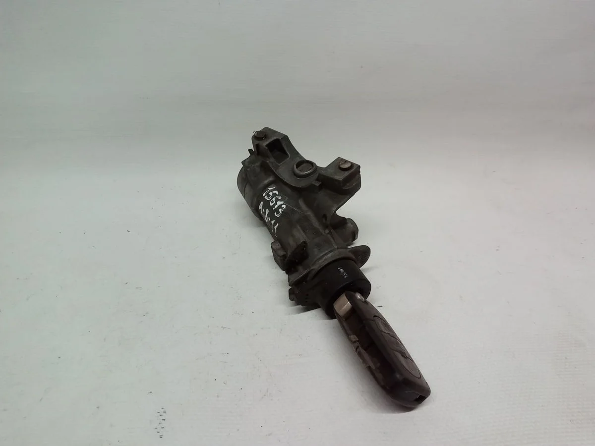 Замок зажигания Volkswagen Passat B5 рестайлинг (2000—2005)