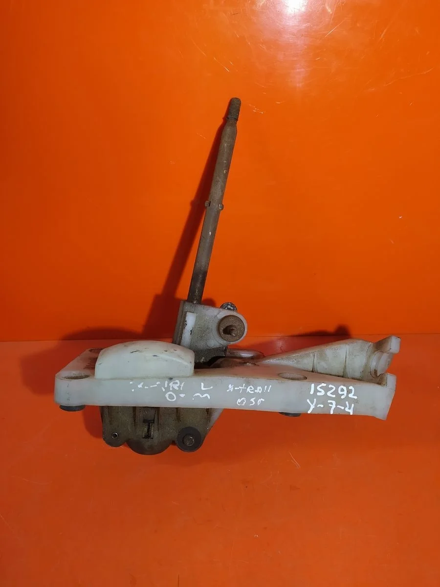 Кулиса МКПП Nissan X-Trail I (2000—2007)