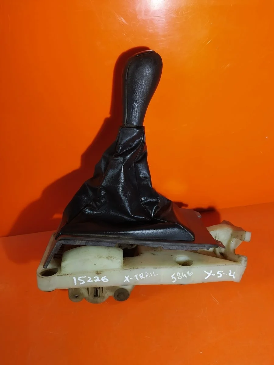 Кулиса МКПП Nissan X-Trail I (2000—2007)