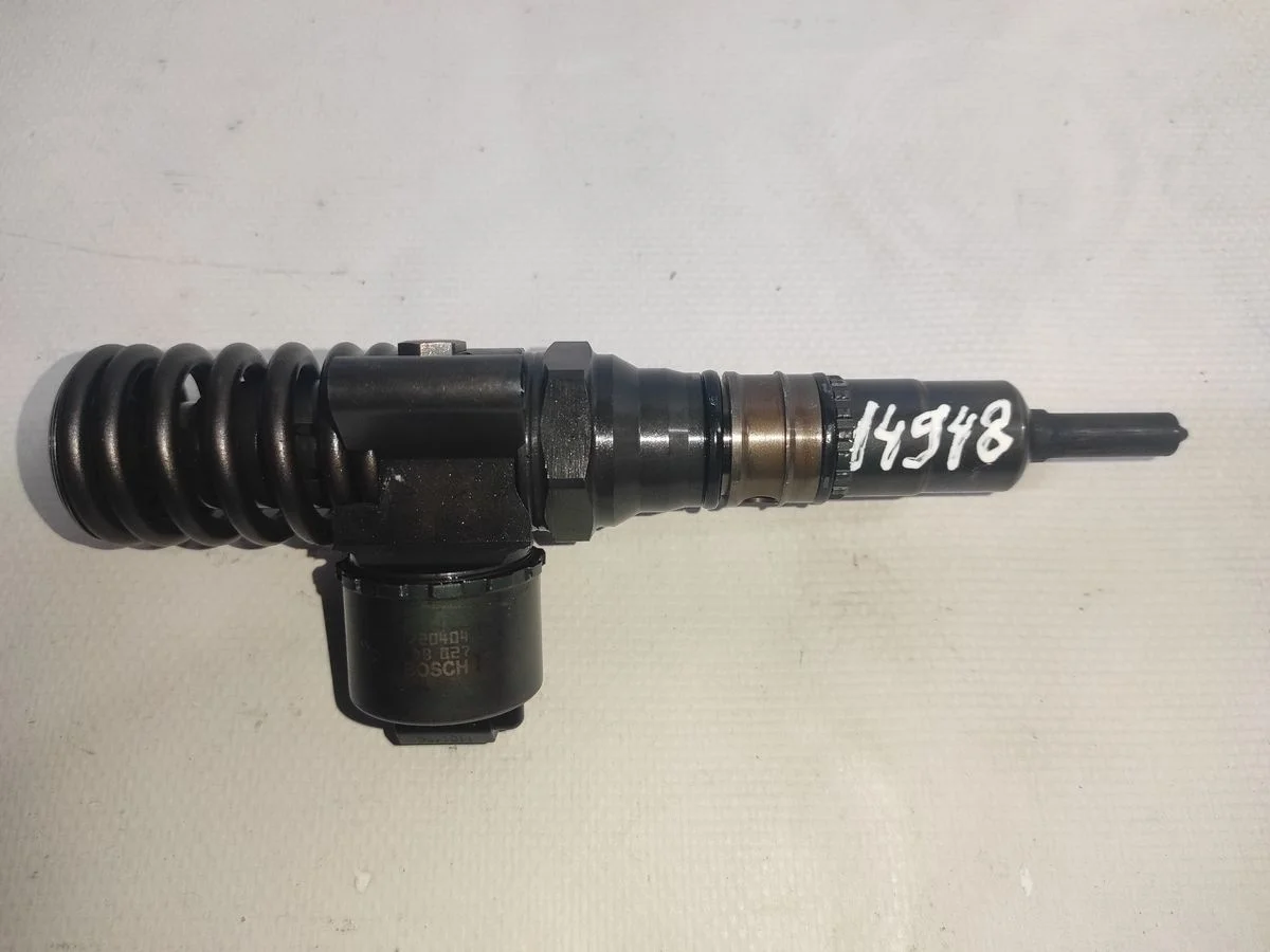 Audi A6 C6 2.0 BRE форсунка дизельная