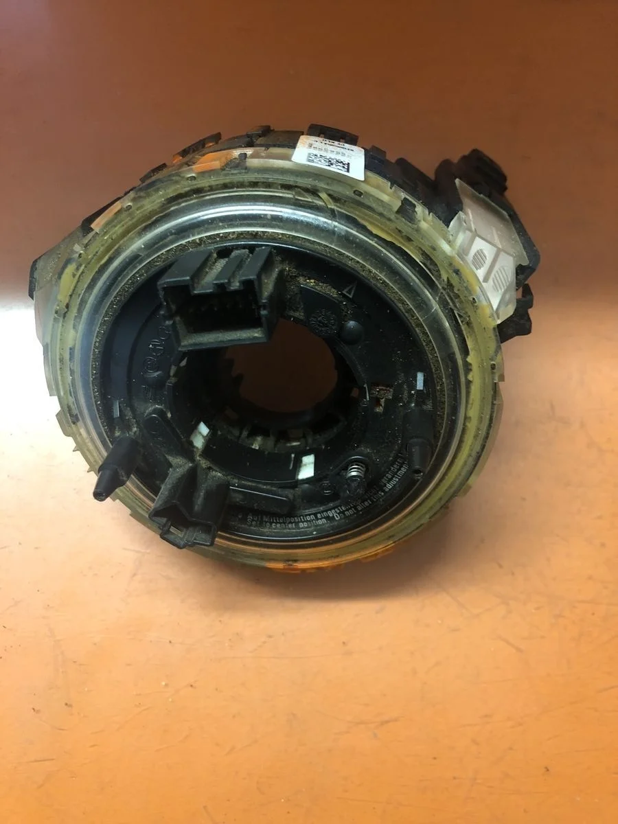 Кольцо (шлейф ) SRS Audi A4 B6 (2000—2006)