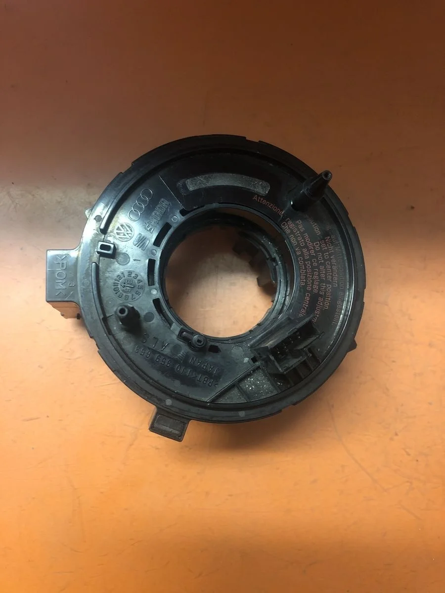 Кольцо (шлейф ) SRS Volkswagen Passat B5 (1996—2001)