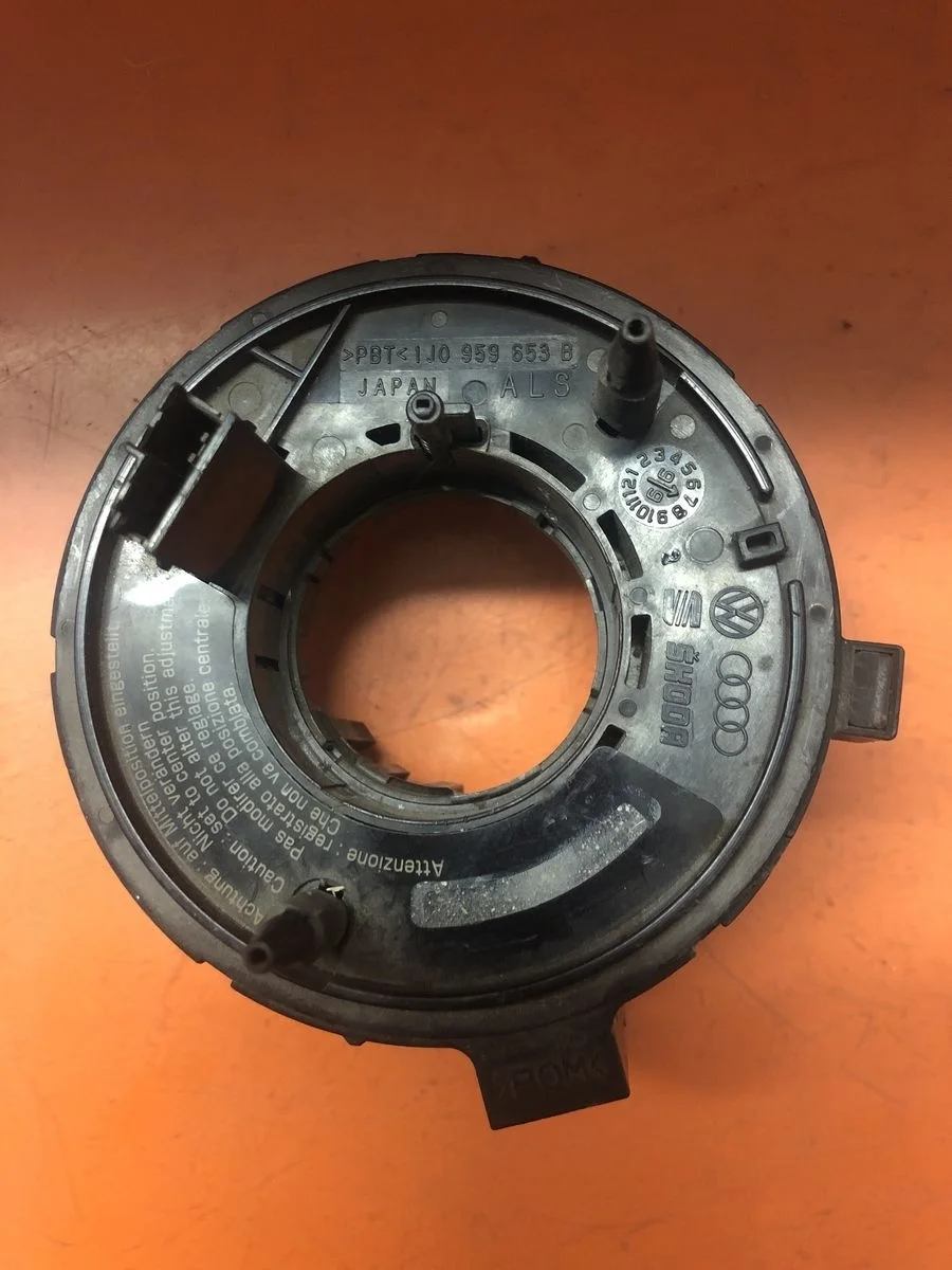 Кольцо (шлейф ) SRS Audi A6 C5 (1997—2001)