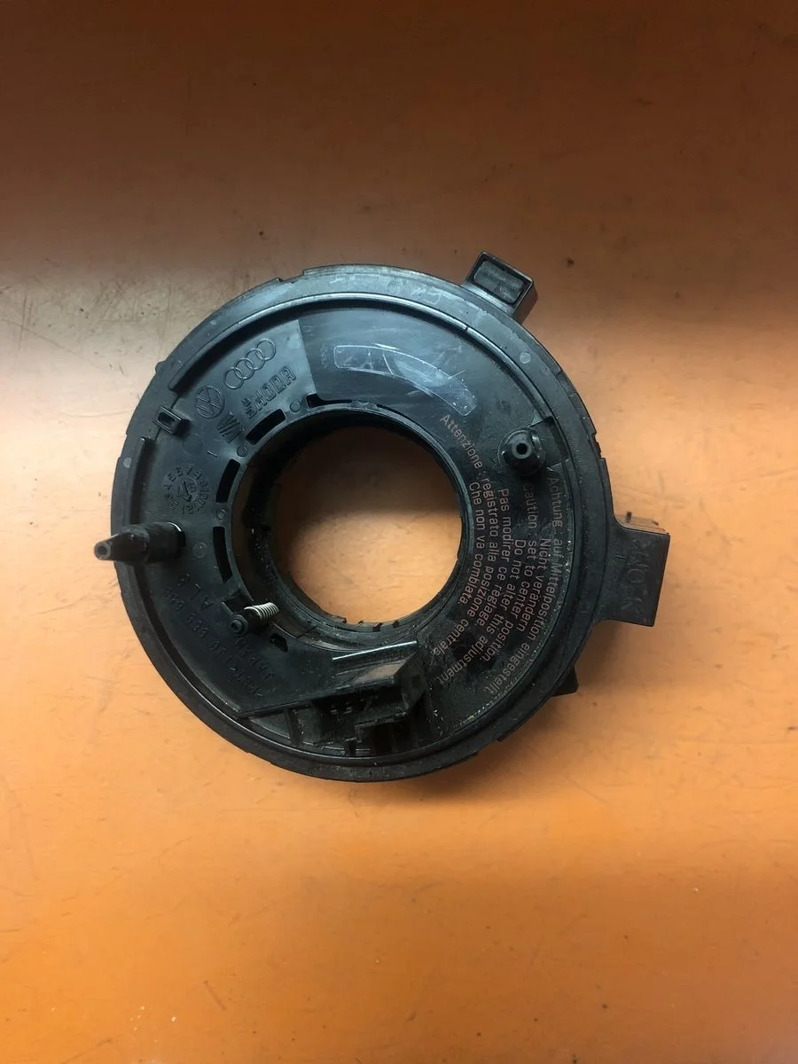 Кольцо (шлейф ) SRS Volkswagen Passat B5 (1996—2001)