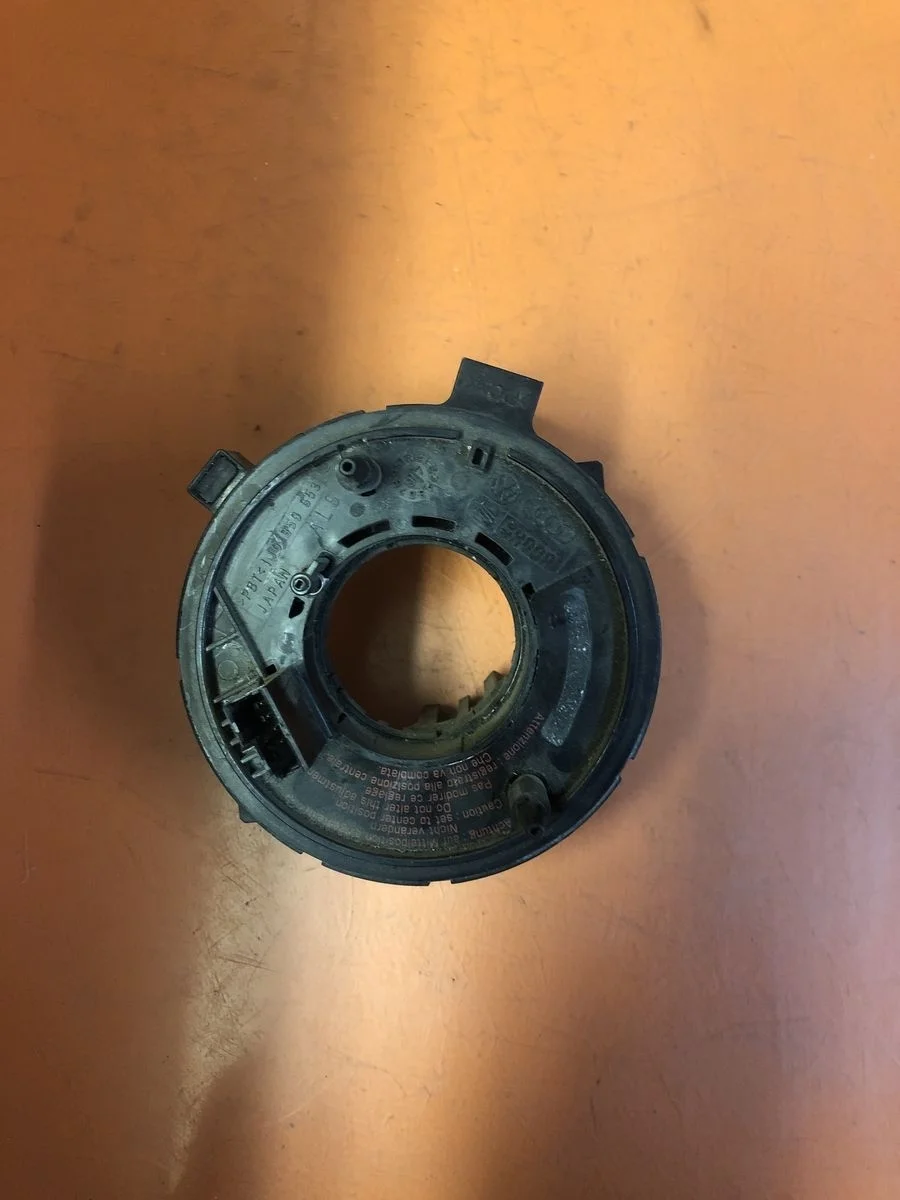 Кольцо (шлейф ) SRS Volkswagen Passat B5 (1996—2001)