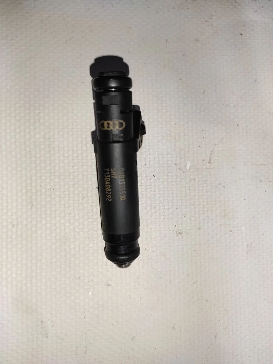 Форсунка инжекторная электрическая Audi A4 B6 (2000—2006)