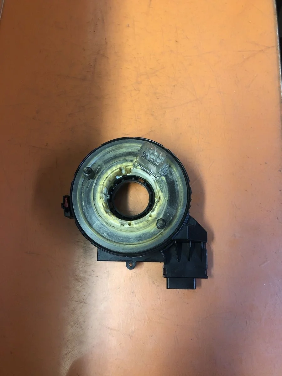 Кольцо (шлейф ) SRS Volkswagen Touran I (2003—2006)