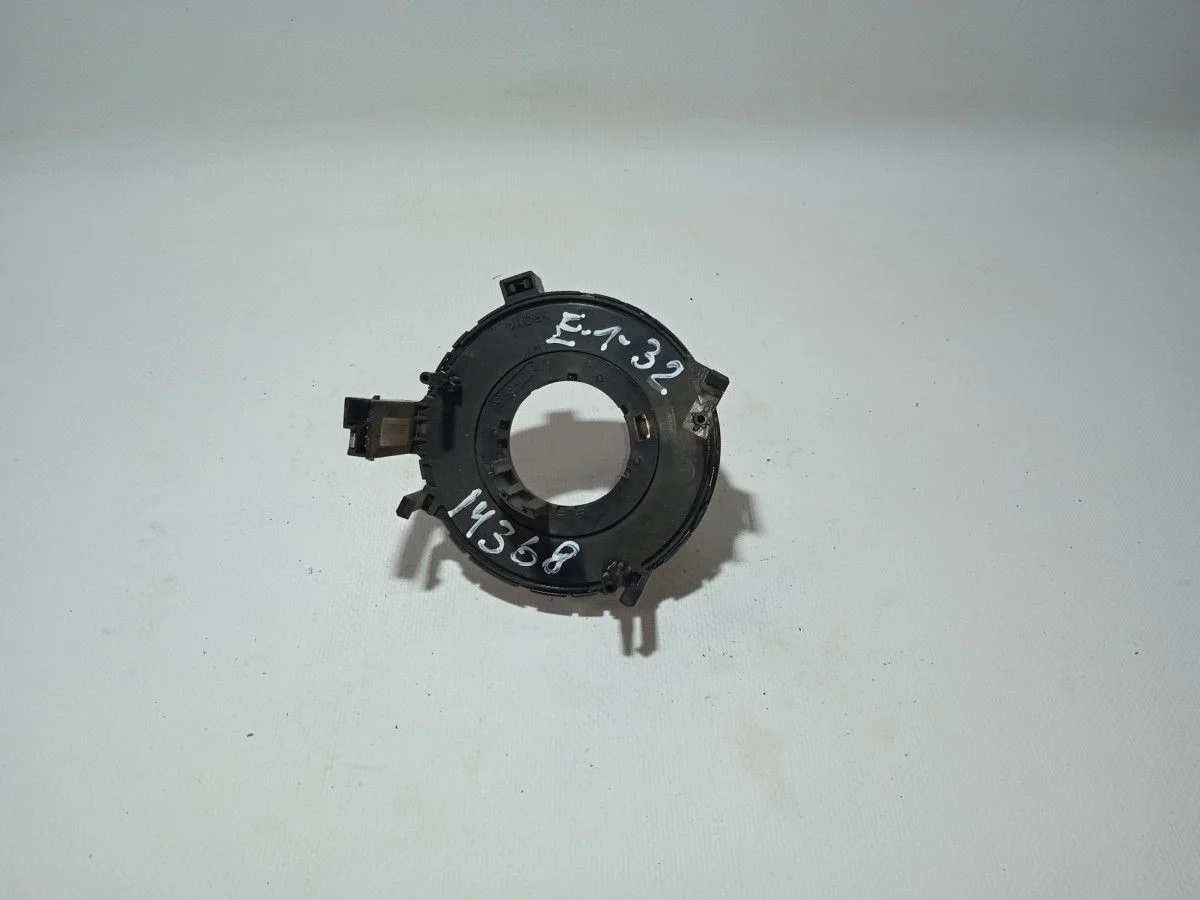 Кольцо (шлейф ) SRS Volkswagen Passat B5 (1996—2001)