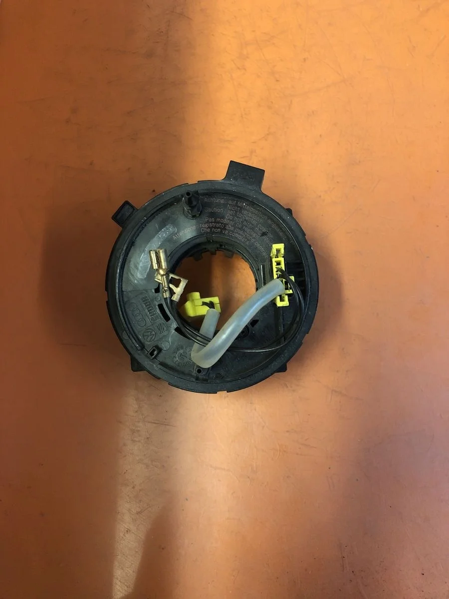 Кольцо (шлейф ) SRS Volkswagen Passat B5 (1996—2001)