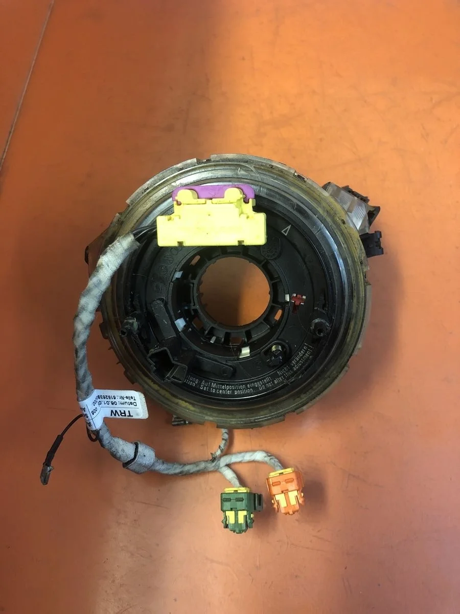 Кольцо (шлейф ) SRS Audi A6 C6 (2004—2008)