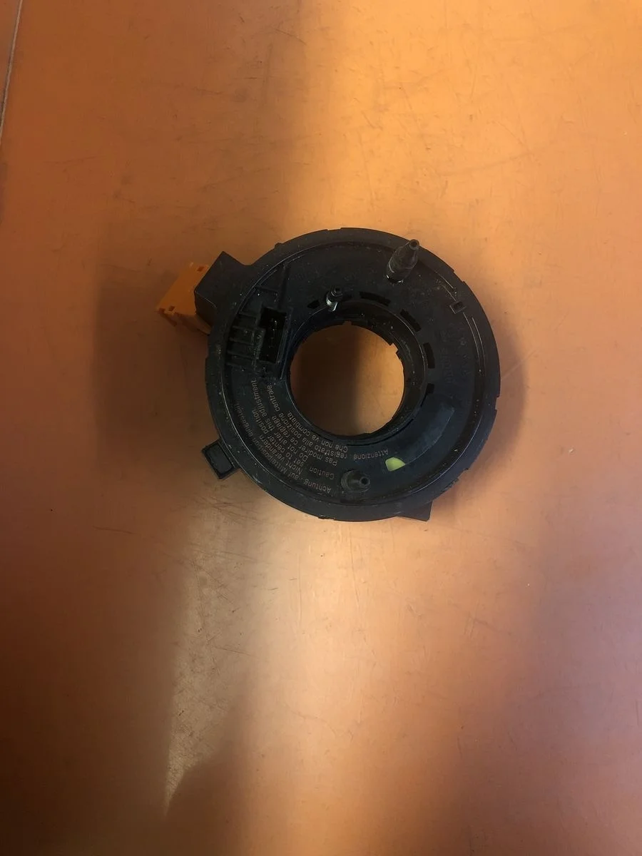 Кольцо (шлейф ) SRS Volkswagen Passat B5 (1996—2001)