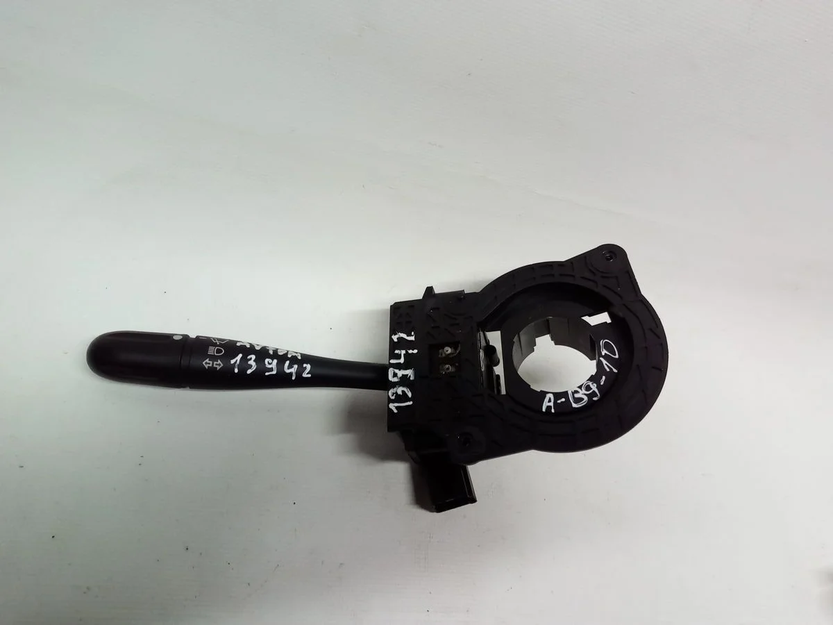 Переключатель поворотов подрулевой Chrysler Voyager IV (2000—2004)