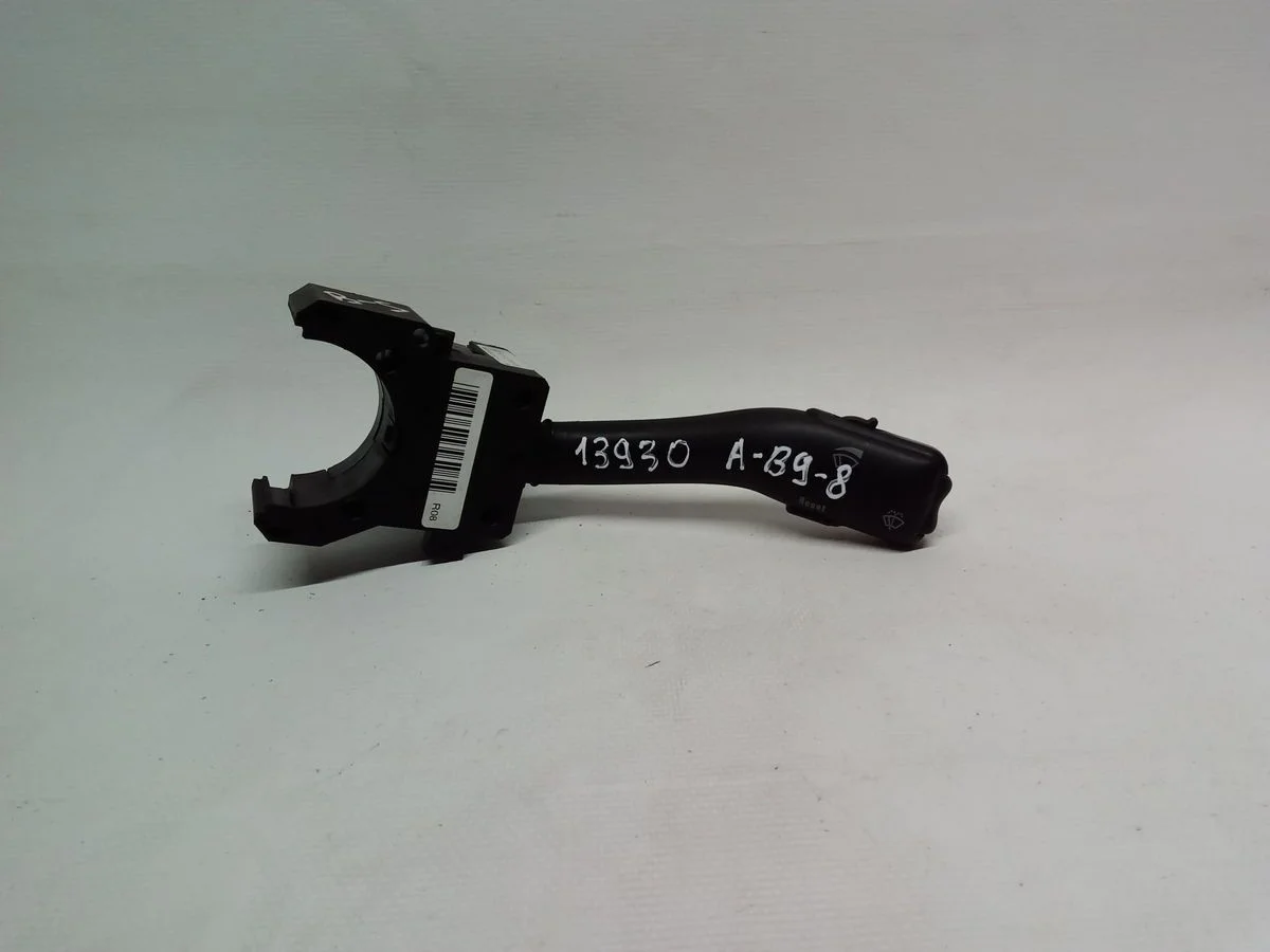 Переключатель стеклоочистителей Volkswagen Passat B5 рестайлинг (2000—2005)