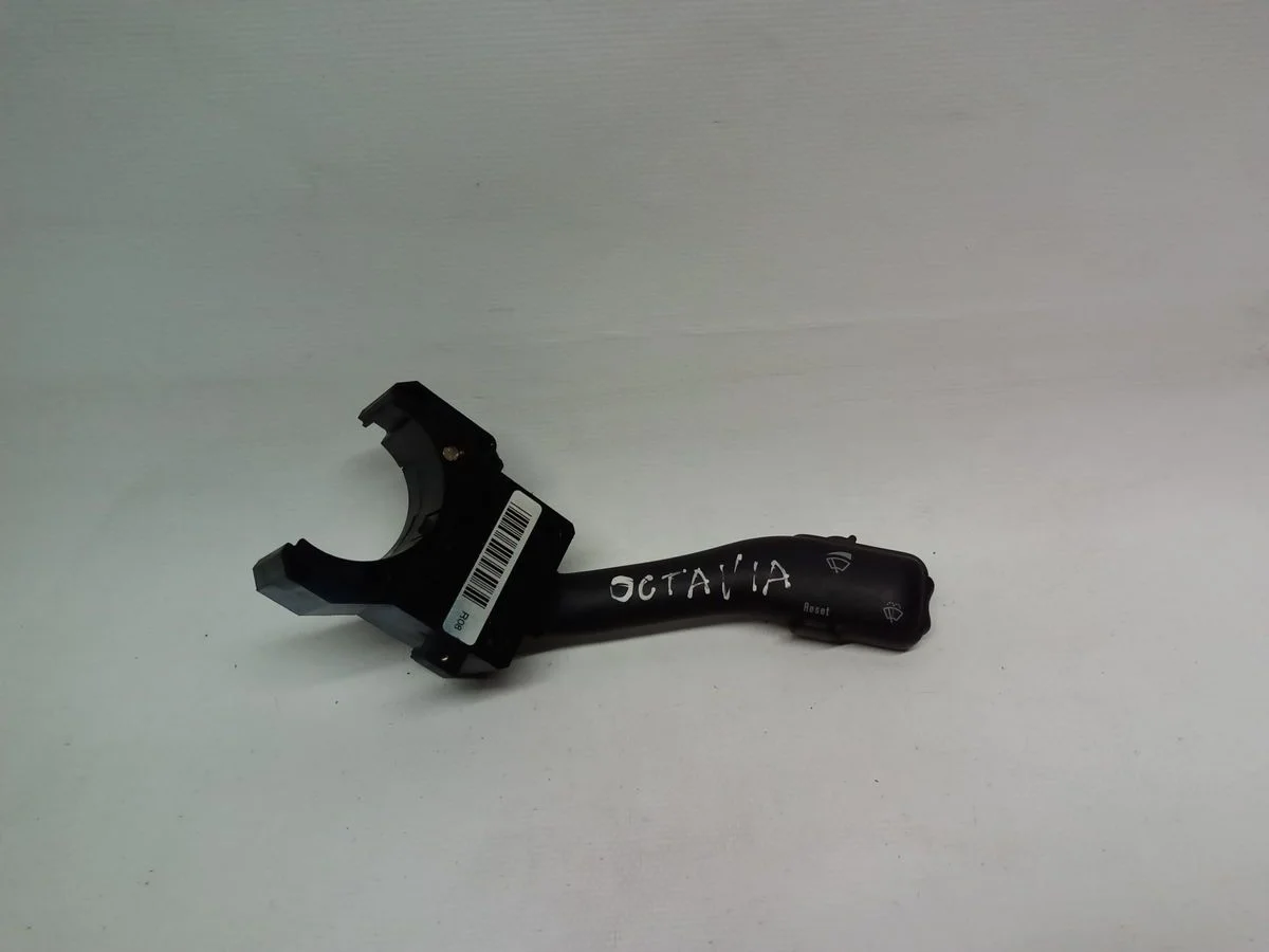 Переключатель стеклоочистителей Volkswagen Passat B5 рестайлинг (2000—2005)