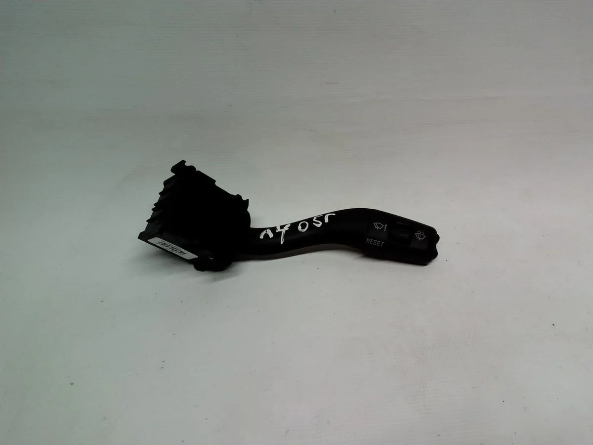 Переключатель стеклоочистителей Audi A4 B6 (2000—2006)