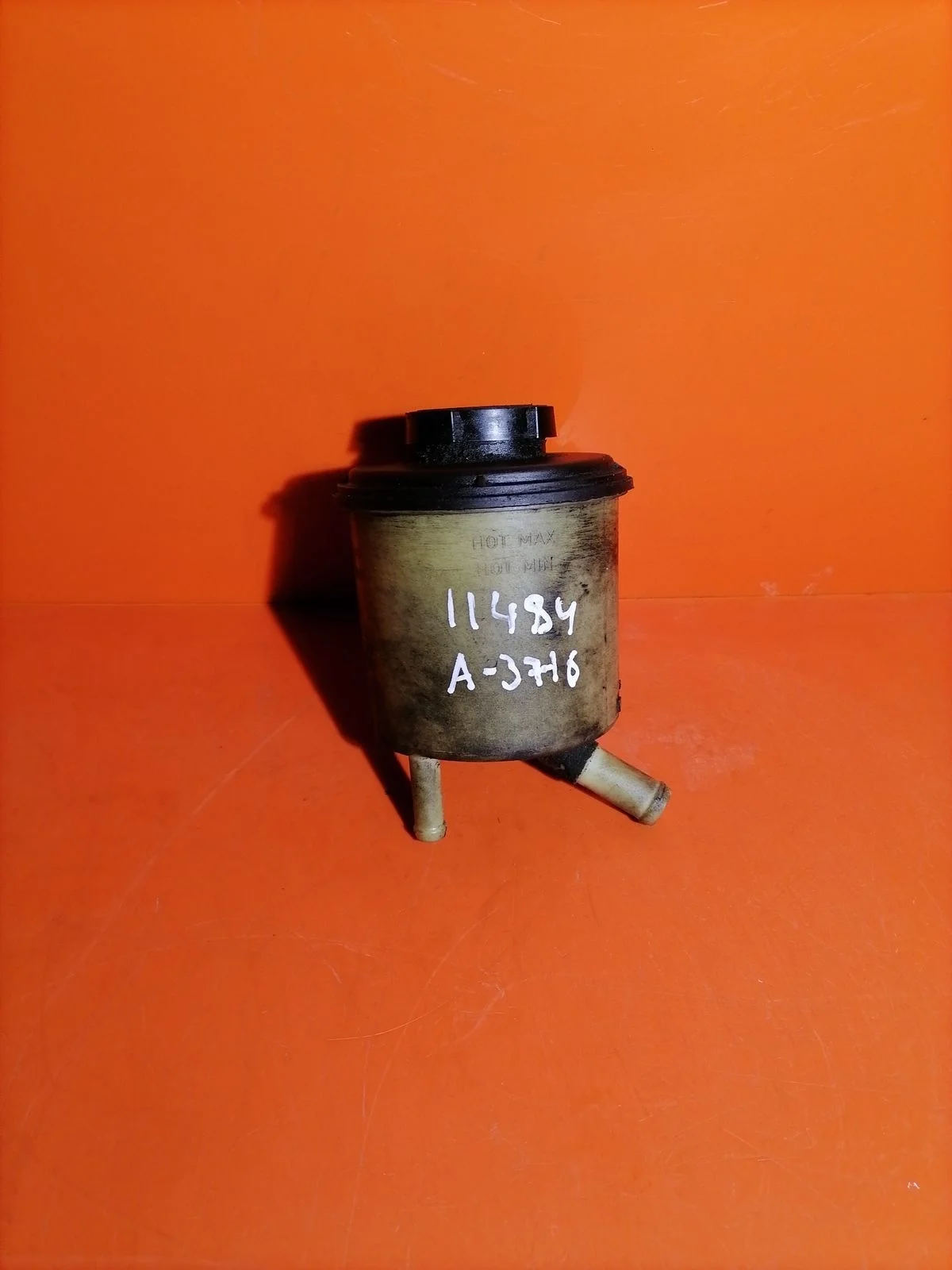 Бачок гидроусилителя (ГУР) Nissan Primera P12 (2001—2008)