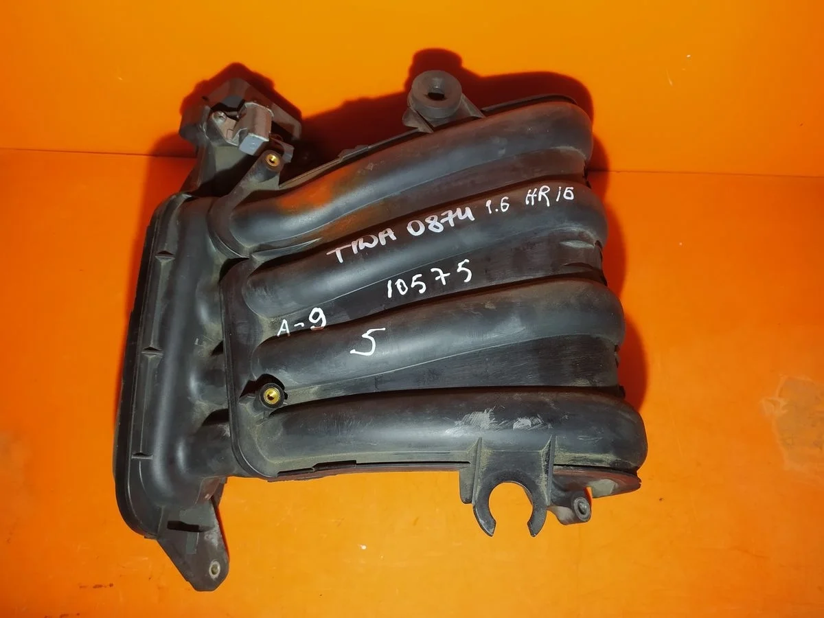 Коллектор впускной Nissan Tiida C11 (2004—2012)