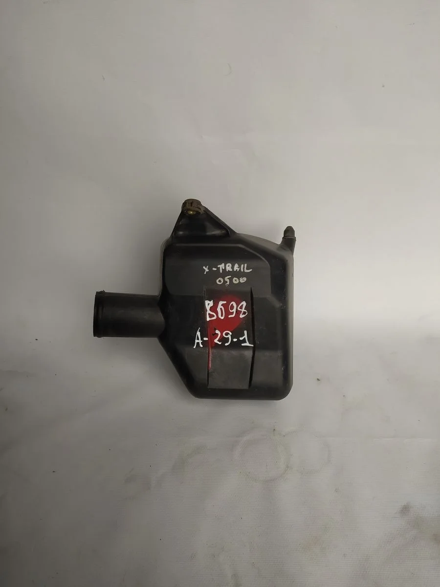 Резонатор воздушного фильтра Nissan X-Trail I (2000—2007)