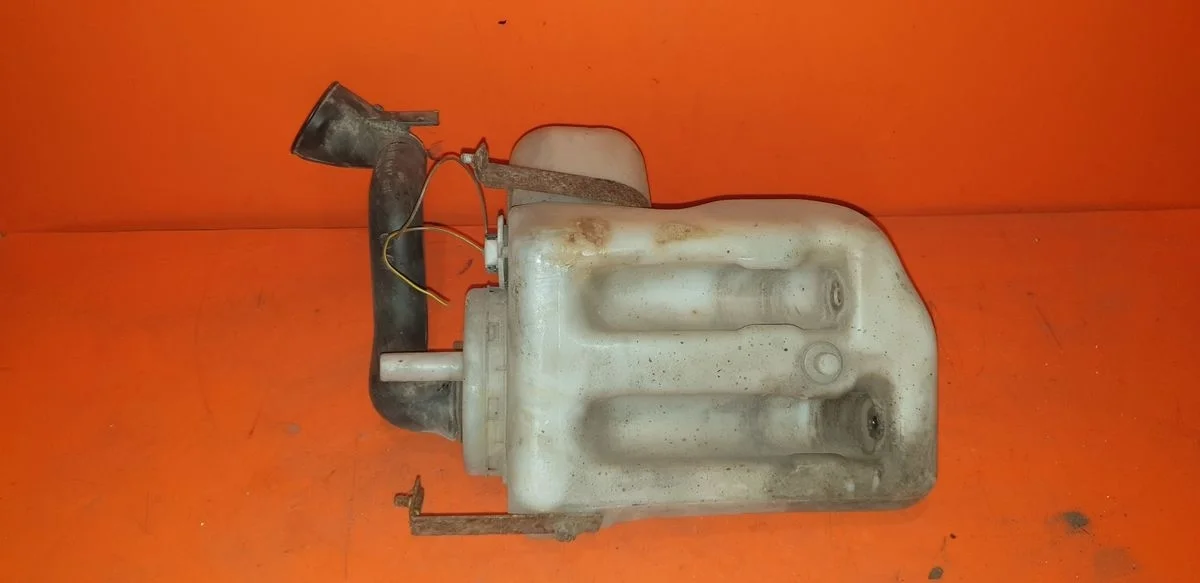 Бачок омывателя Mercedes-Benz S-класс W140 (1991—1998)