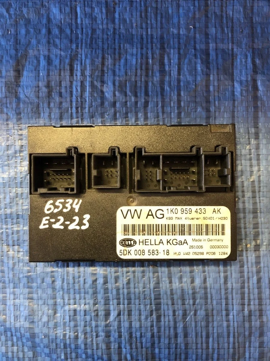 Блок комфорта SEAT Leon II (2005—2009)