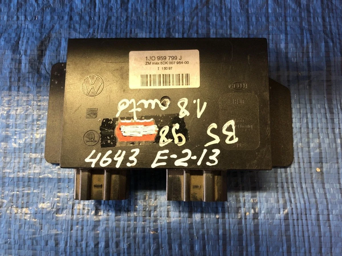 Блок комфорта Volkswagen Passat B5 (1996—2001)