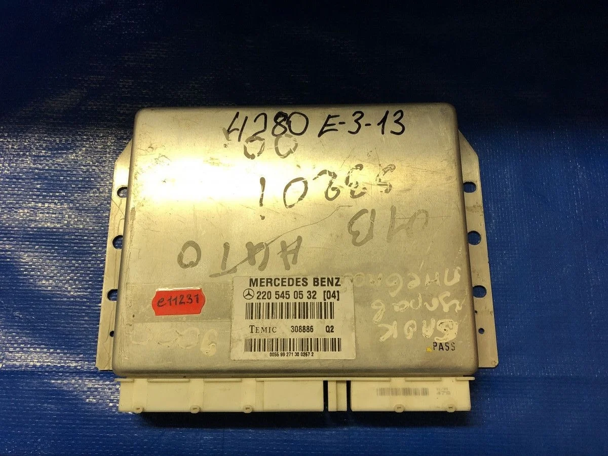 Блок управления пневмоподвеской Mercedes-Benz S-класс W220 (1998—2005)