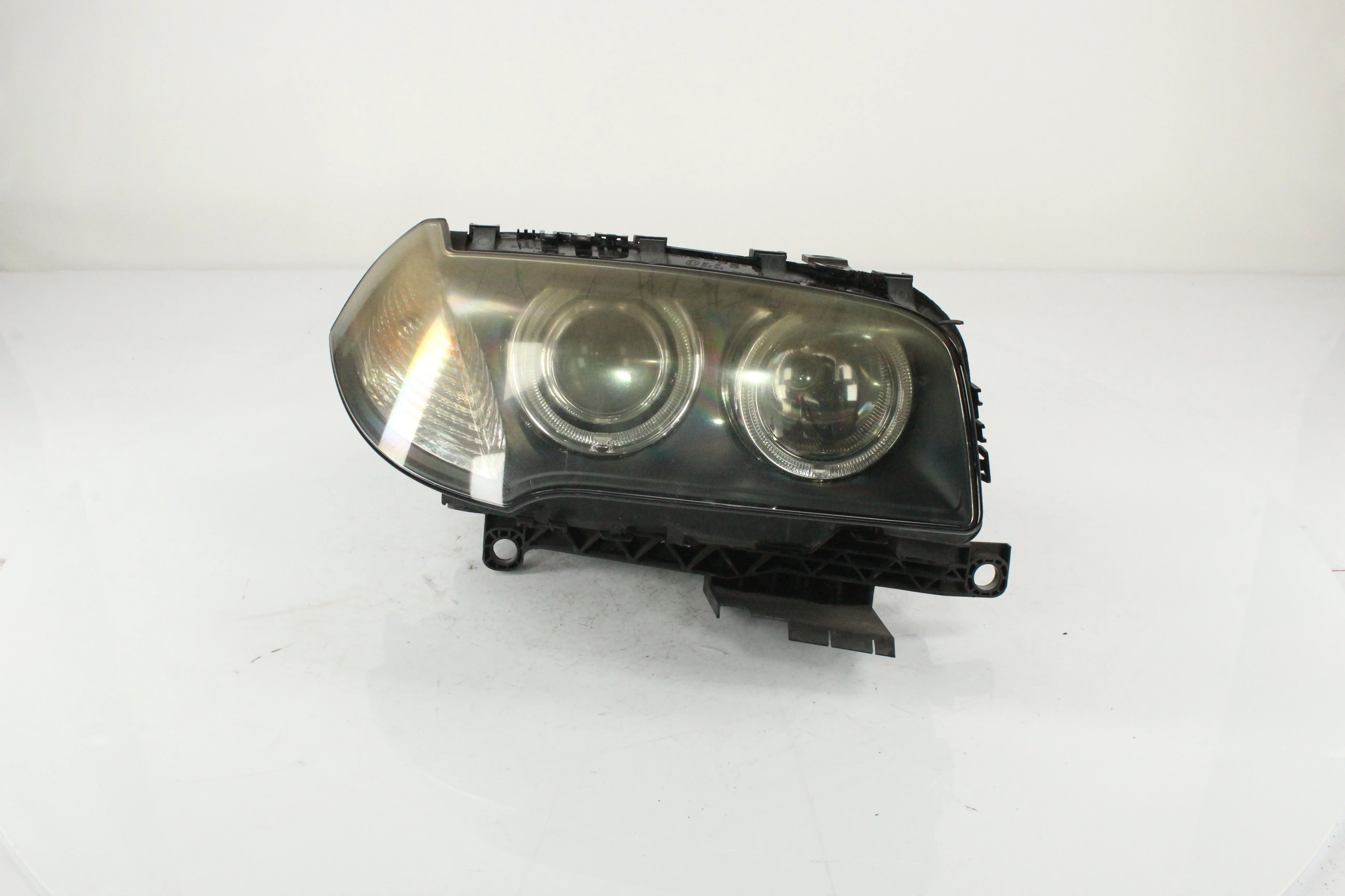 ФАРА BMW X3 E83 7162198 XENON ЛИНЗА БЕЛЫЙ ПОВТОРИТЕЛЬ ПРАВАЯ 2 МОДЕЛЬ 63123456038 KE443Z