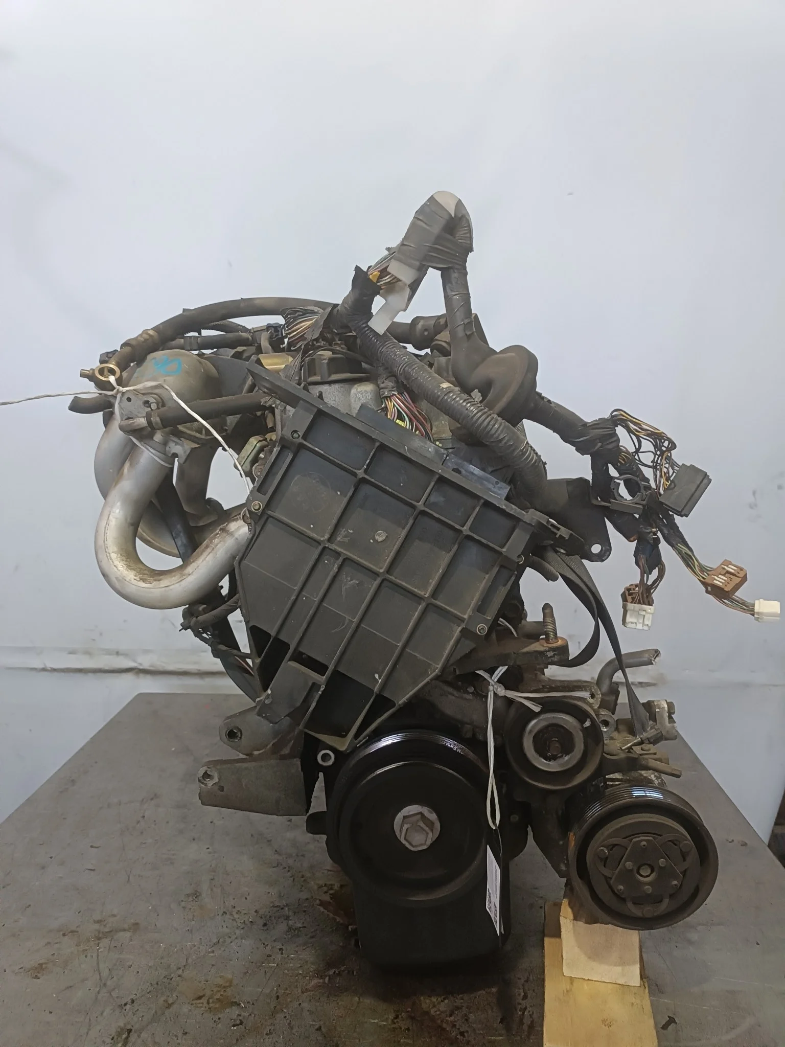 Двигатель NISSAN MAZDA QG15-DE AD ALMERA BLUEBIRD SYLPHY FAMILIA VAN SUNNY WINGROAD BVFY11 FB15 FG10 FNB15 N16 VFY11 WFY11 SILVERHEAD 2WD 4WD 101028N250 NA7009-214433B