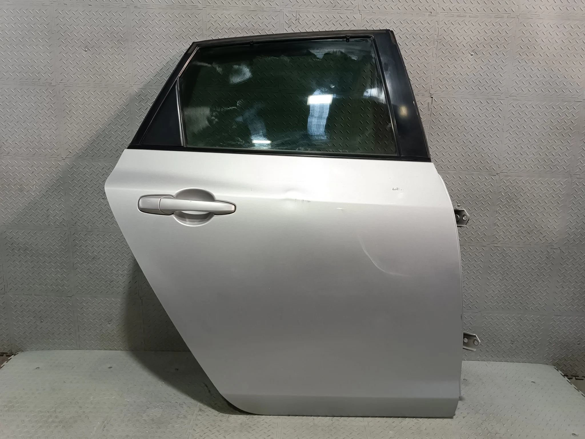 ДВЕРЬ MAZDA AXELA MAZDA3 BK BK3P BK5P BKEP BPYK7302XA ЗАДНЯЯ ПРАВАЯ HATCHBACK серебро, 22V TE127