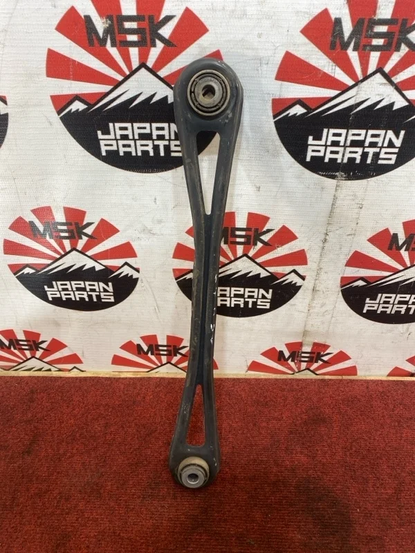 Рычаг Audi Q7 7L8501529A 4L, правый