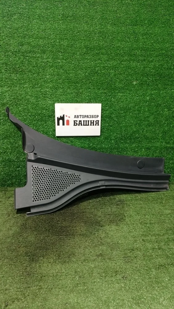 Жабо Volkswagen Tiguan 2021 5NB819404C 2 CZDA, правое