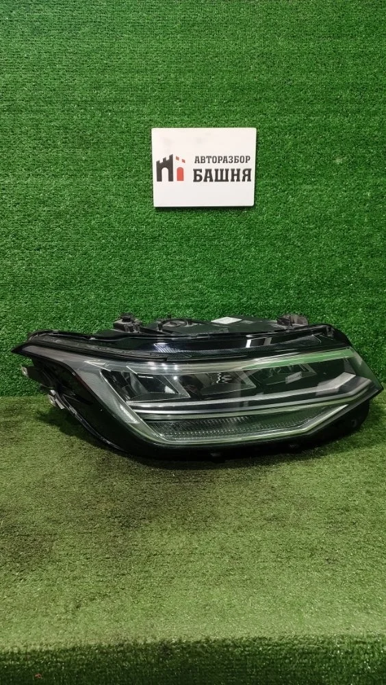 Фара Volkswagen Tiguan 2021 5NB941036C 2 CZDA, правая
