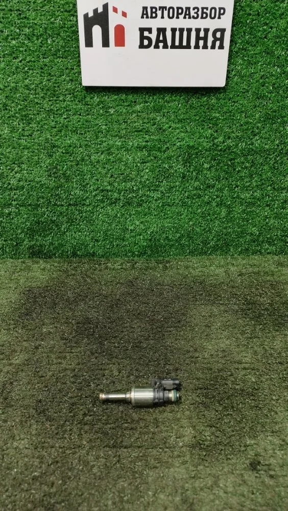 Форсунка топливная Volkswagen Tiguan 2021 04E906036AF 2 CZDA