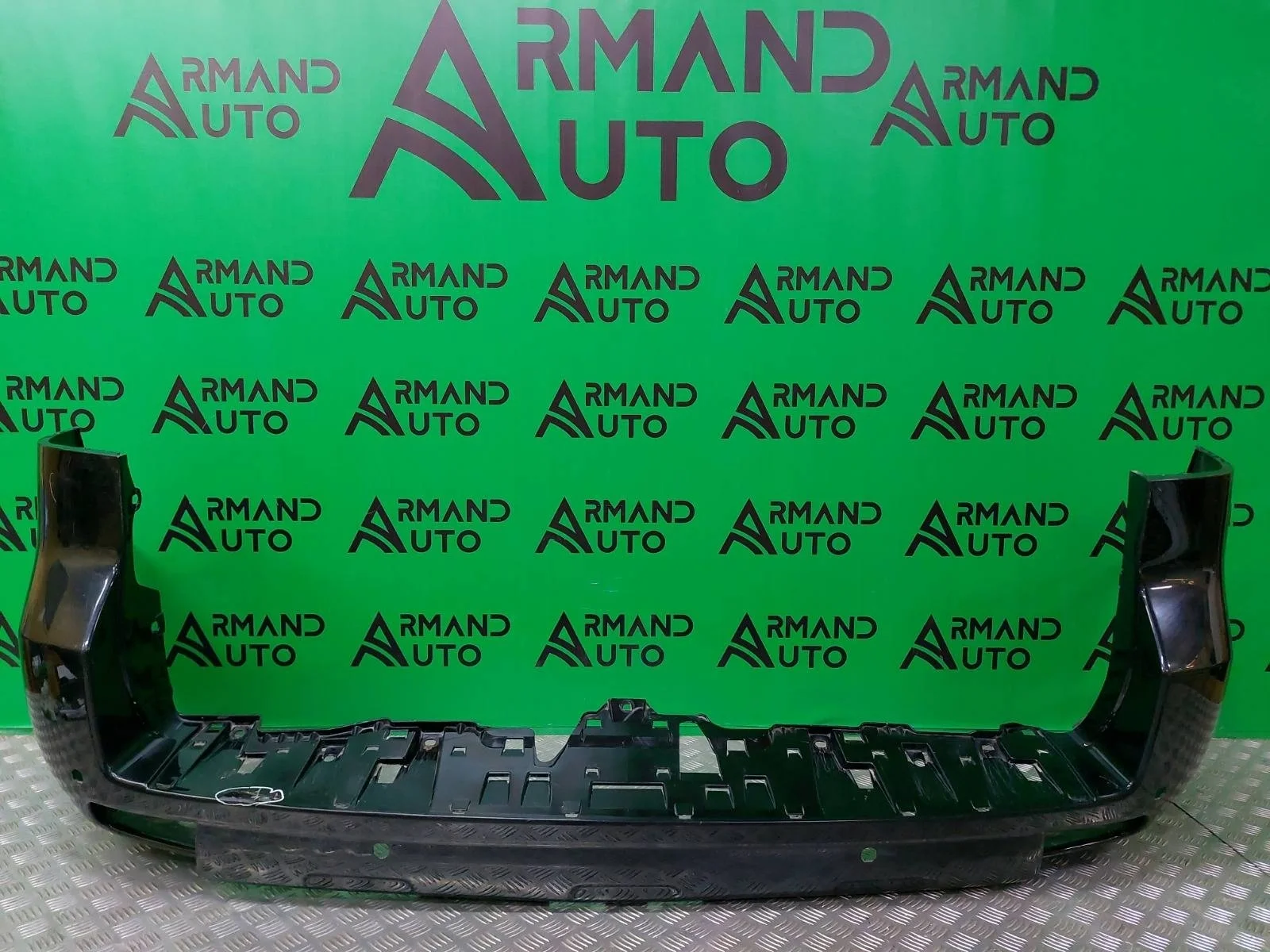 Бампер Toyota Land Cruiser Prado 2009-2017 150