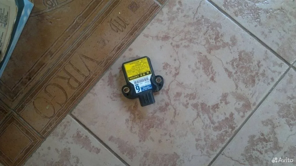 Датчик курсовой устойчивости Toyota Land Cruiser Prado 150 (2009—2013) 3.0